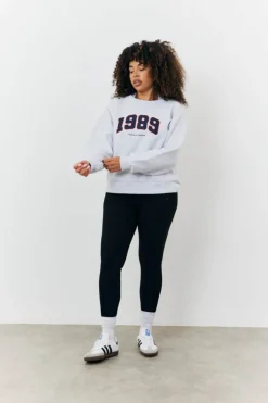 New Fits 1989 Printed Graphic Sweatshirt Grey