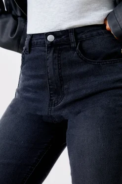 Outlet In The Style Acid Wash Straight Leg Split Hem Jeans Black
