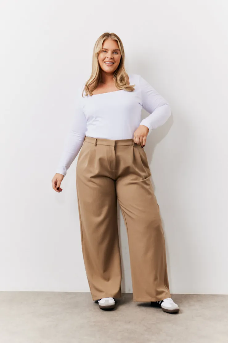 Best In the Style Adjustable Waist Pleat Wide Leg Trouser Brown