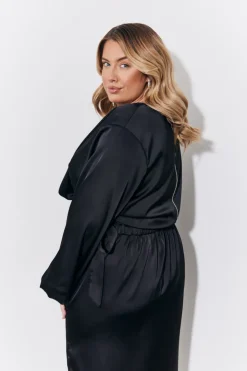 Discount In the Style Curved Hem Satin Top Black