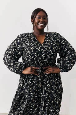 Sale In The Style Ditsy Floral Printed Wrap Midi Dress Black