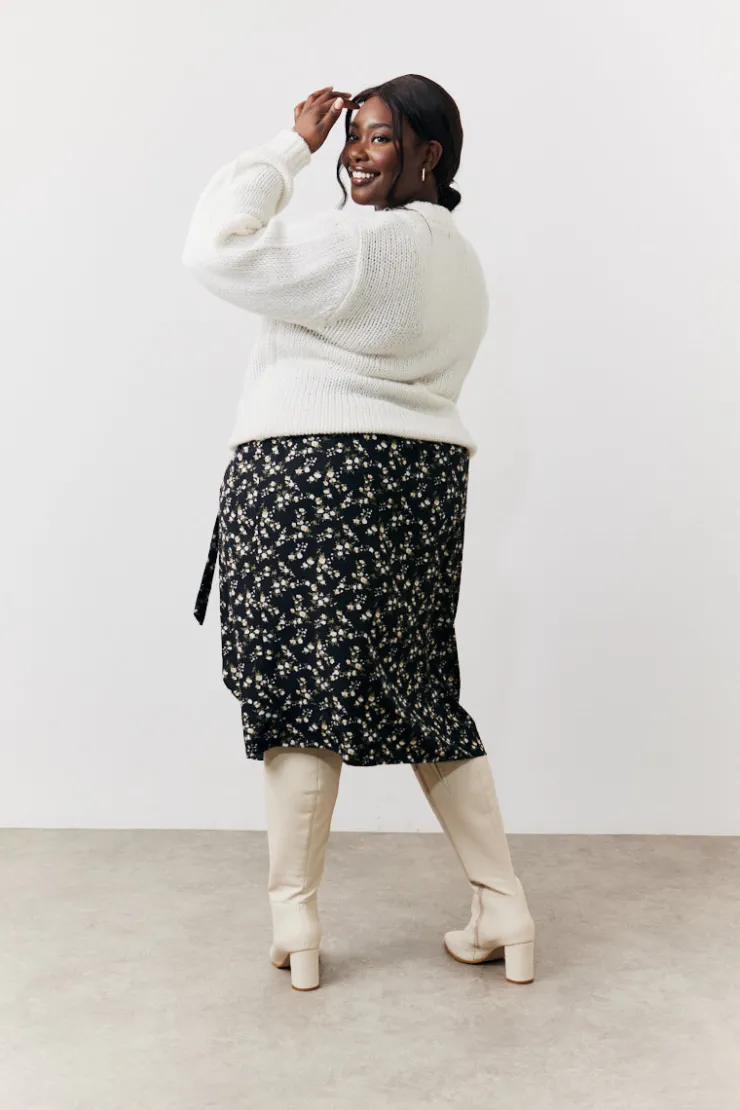 Clearance In the Style Black Floral Wrap Midi Skirt Multi