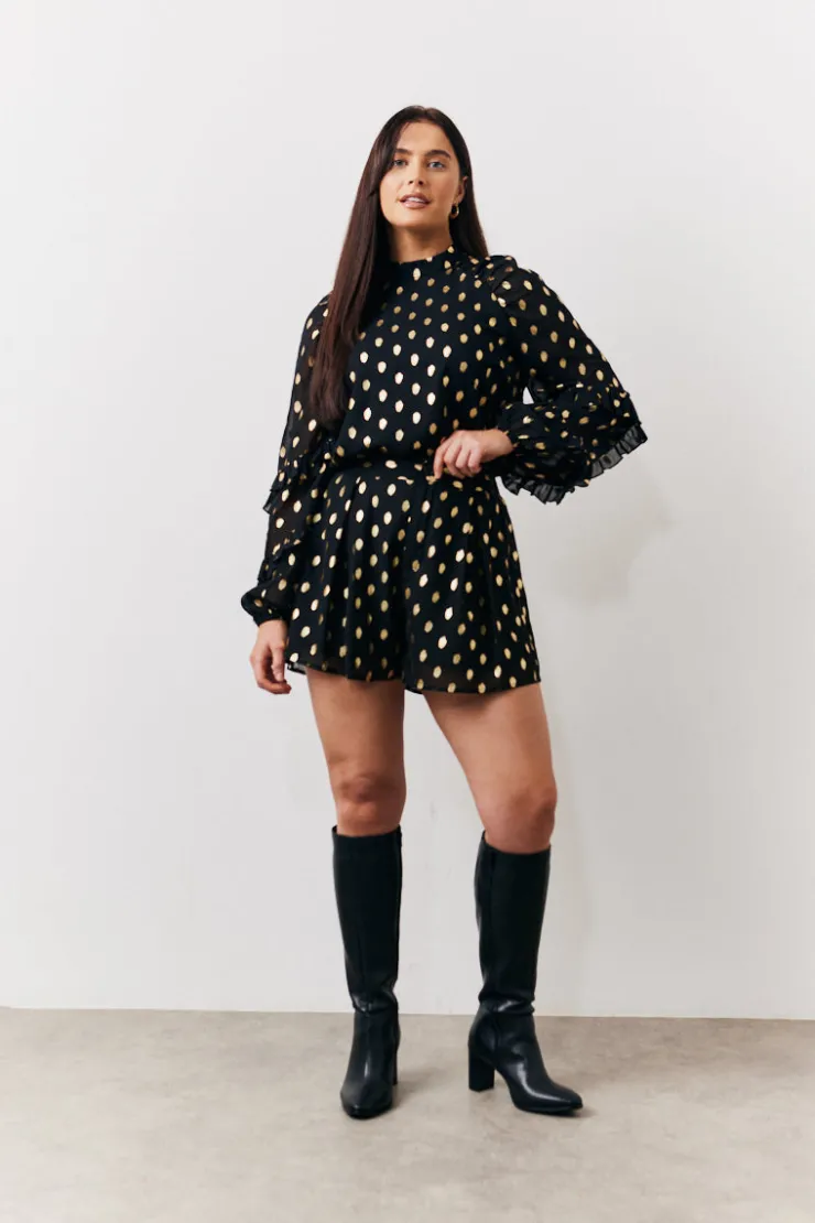 In The Style Foil Detail Chiffon Shorts Black