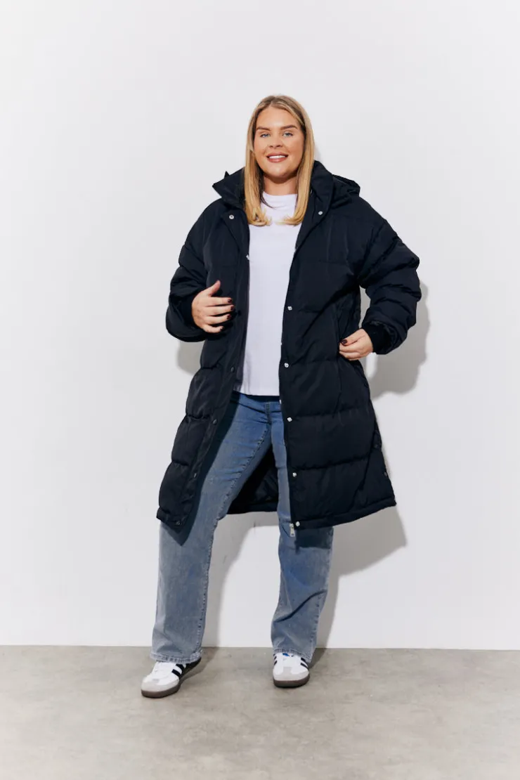 Clearance In the Style Hooded Longline Popper Puffer Coat Black