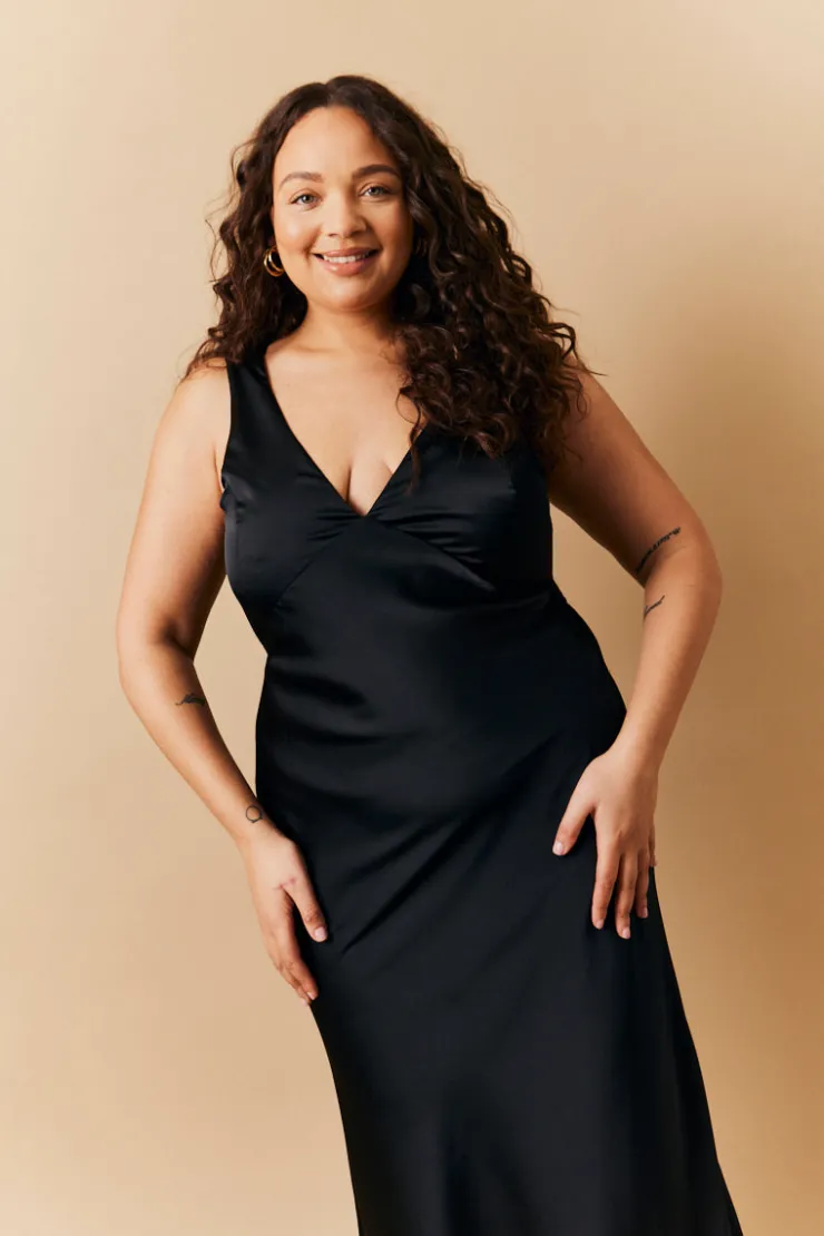 Discount In The Style Satin Twist Back Maxi Dress Black