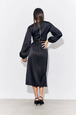 Hot In the Style Satin Wrap Midi Skirt Black