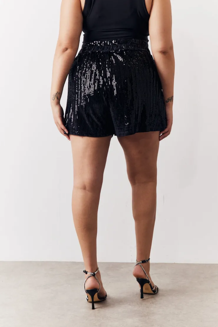 Online In the Style Sequin Boxy Shorts Black