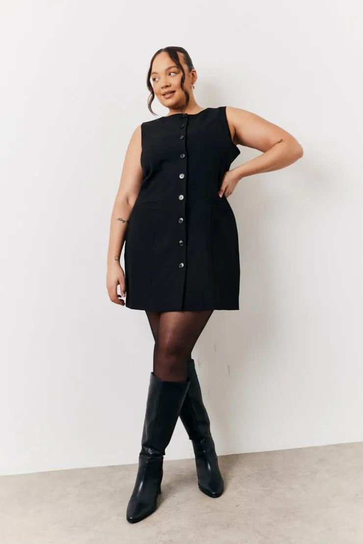 New In The Style Tailored Button Through Mini Dress Black
