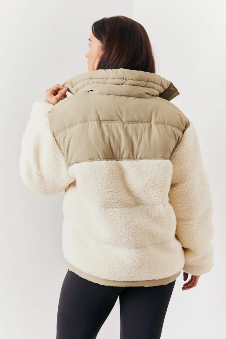 In the Style Borg Contrast Puffer Coat Sage
