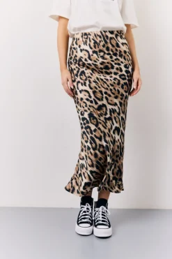 Hot In The Style Leopard Print Satin Midaxi Skirt Brown