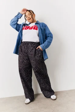 Hot In The Style Leopard Print Trousers Brown