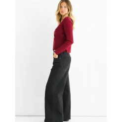 Hot Gini London Burgundy Button Wrap Compact Knit Cardigan