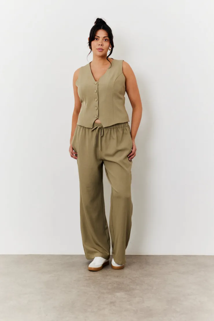 New In The Style Button Through Waistcoat Khaki
