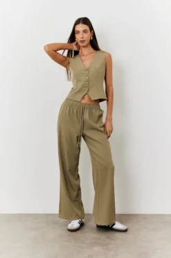 New In The Style Button Through Waistcoat Khaki