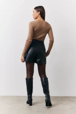 Outlet In The Style Rib Knitted Scoop Neck Long Sleeve Top Camel