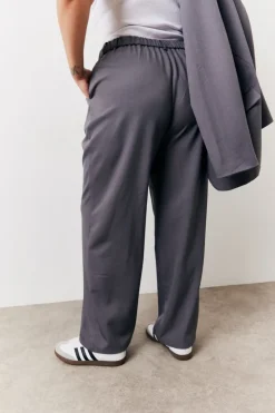 New In The Style Elastic Waist Back Trouser Charcoal