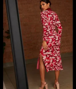 Discount CHI CHI LONDON Abstract Floral Knitted Midi Dress in Pink