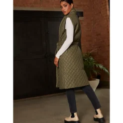 Clearance CHI CHI LONDON Diamond Quilted Longline Belted Gilet in Khaki