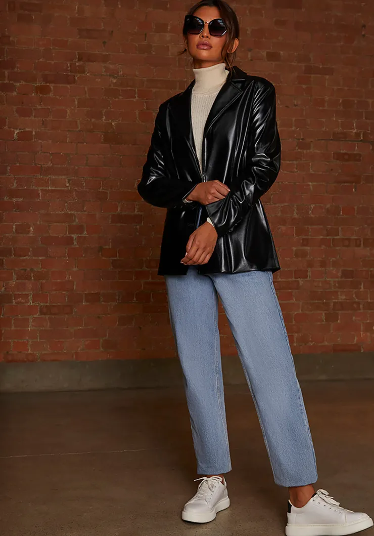 CHI CHI LONDON Faux Leather Blazer in Black