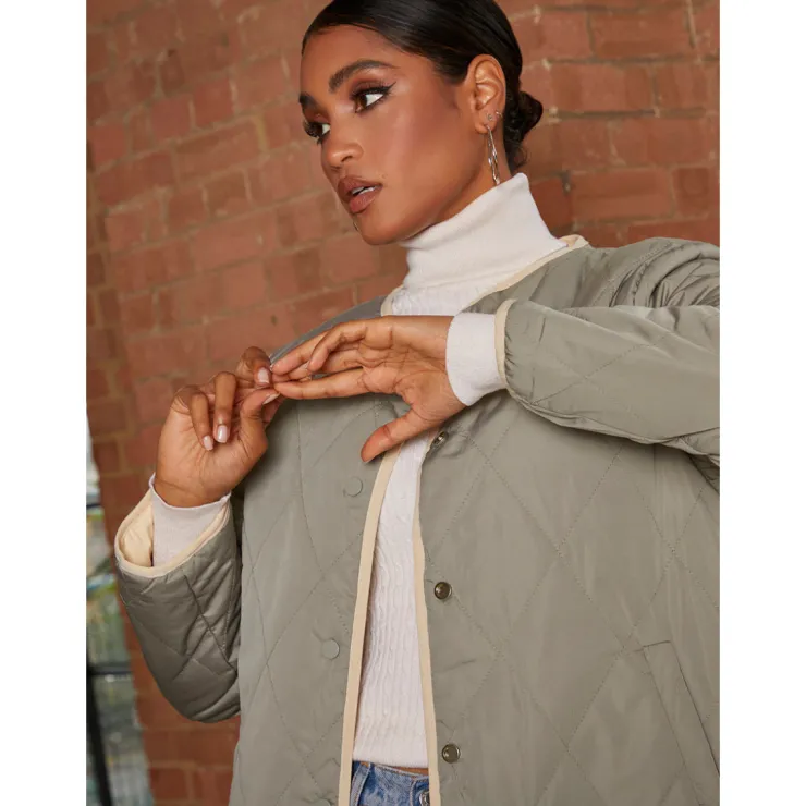 New CHI CHI LONDON Reversible Quilted Short Jacket in Cream and Khaki
