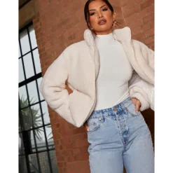 Hot CHI CHI LONDON Short Padded Borg Coat in Cream