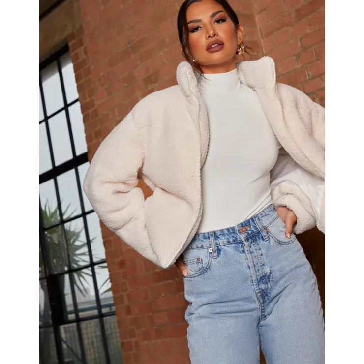 Hot CHI CHI LONDON Short Padded Borg Coat in Cream
