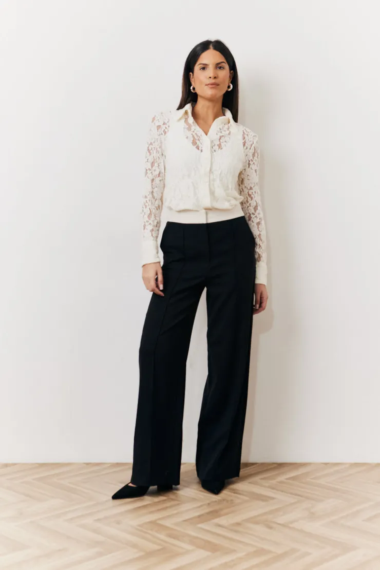 Hot In The Style Lace Shirt Cream