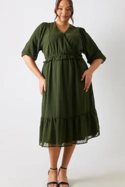Outlet In the Style Dobby Chiffon Frill Detail Midi Dress Green