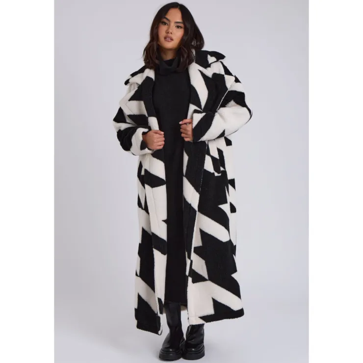Clearance Urban Bliss Dogtooth Borg Longline Jacket