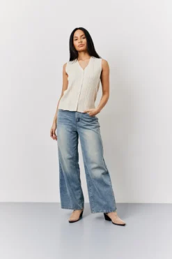Clearance In The Style Ribbed Button Up Knitted Waistcoat Ecru