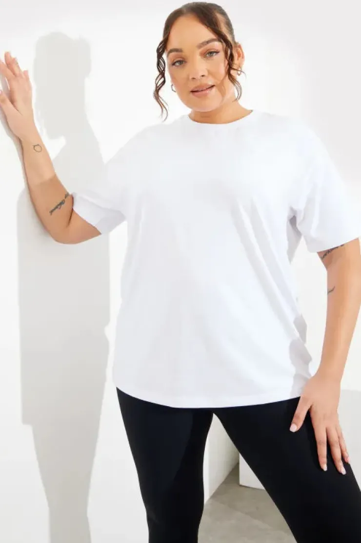 Discount Fits Embroidered Jersey Crew Neck T-Shirt