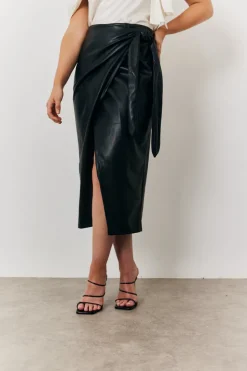 Clearance In the Style Faux Leather Wrap Skirt Black