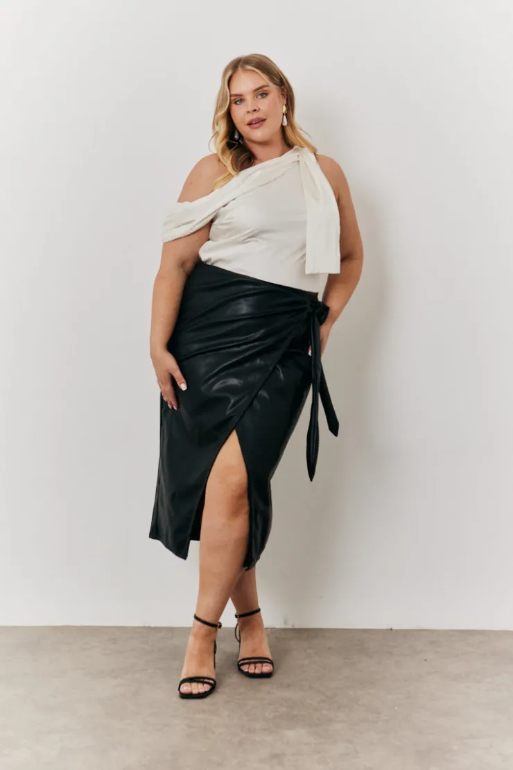 Clearance In the Style Faux Leather Wrap Skirt Black