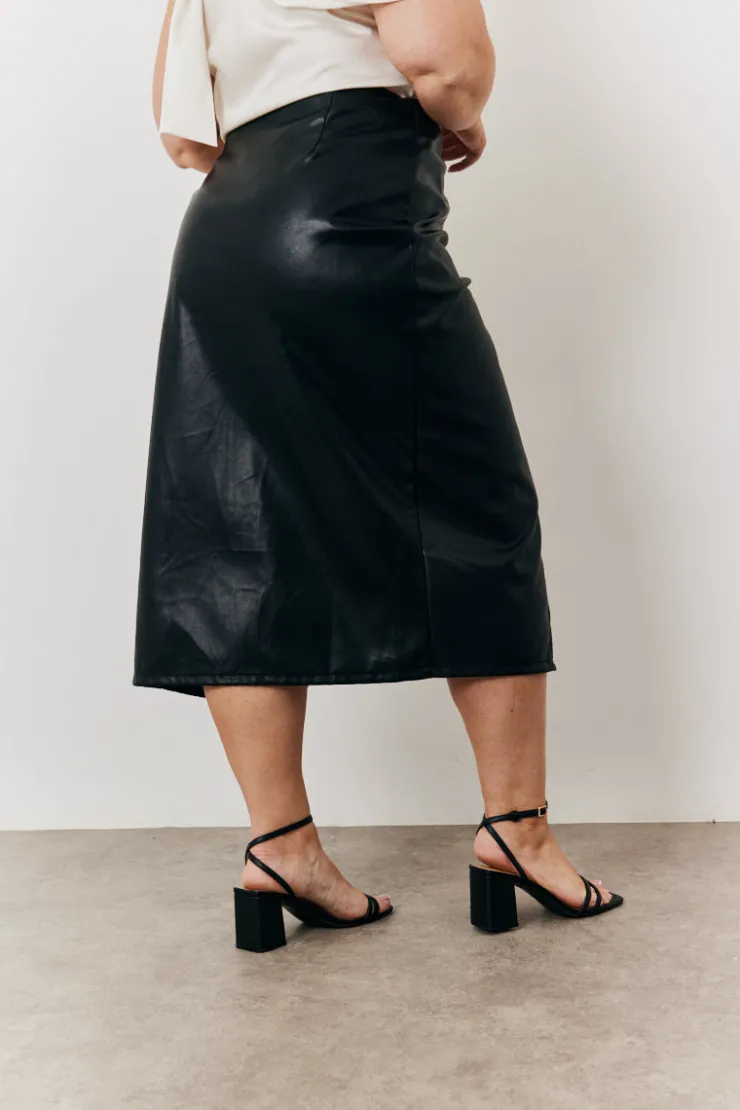 Clearance In the Style Faux Leather Wrap Skirt Black