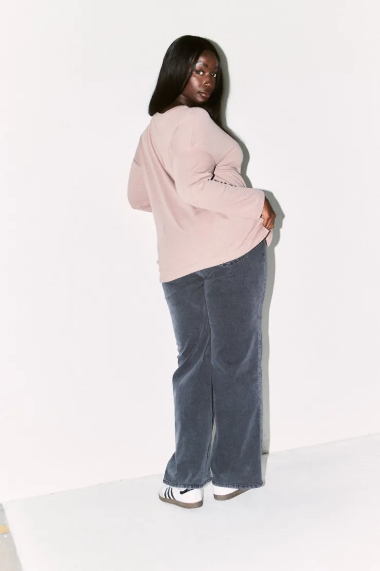 Best Fits Embroidered Crew Neck Long Sleeve T-Shirt Mauve