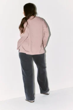 Best Fits Embroidered Crew Neck Long Sleeve T-Shirt Mauve