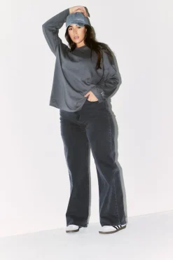 Clearance Fits Embroidered Crew Neck Long Sleeve T-Shirt Charcoal