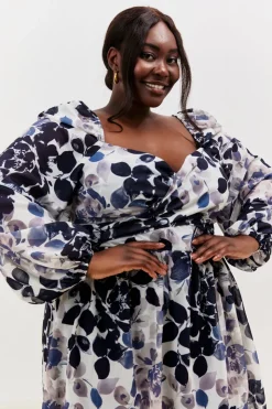Best In the Style Floral Chiffon Wrap Sweetheart Mini Skater Dress Black