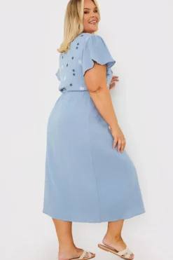 Clearance In the Style Floral Embroidered Wrap Midi Dress Blue