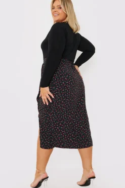 New In the Style Floral Print Ruched Midi Skirt Black