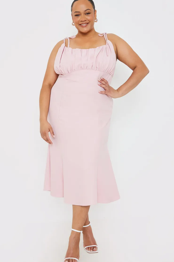 New In the Style Gathered Bust Midi Dress Pink
