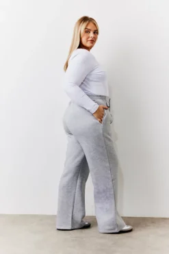 Best In the Style Straight Leg Jogger Grey