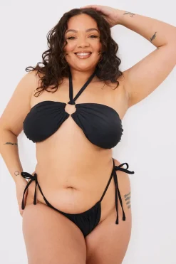 Hot In the Style Halterneck Ring Detail Bikini Top Black