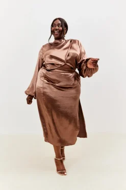 Online In the Style High Neck Wrap Co-Ord Top Chocolate