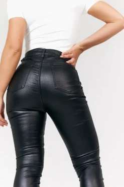 Sale In The Style Isobelle Coated Skinny Jean Black