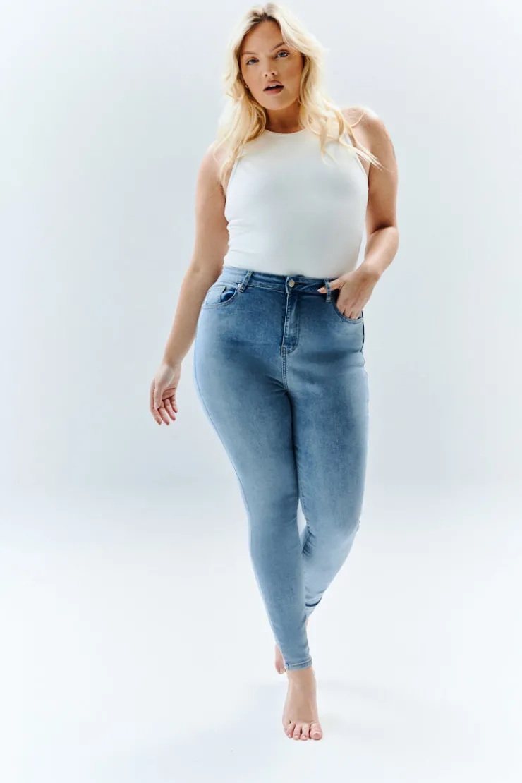 Discount In The Style Isobelle Skinny Jean Light blue