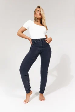 In The Style Isobelle Skinny Jean in Black Washed black