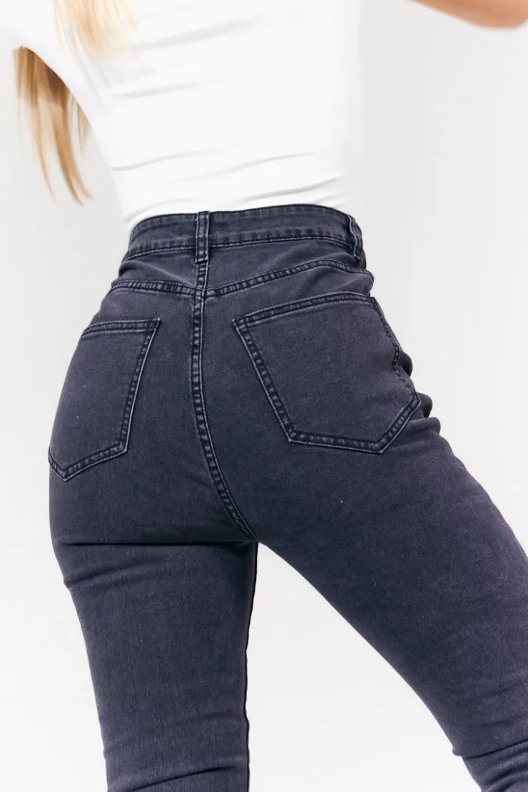 In The Style Isobelle Skinny Jean in Black Washed black