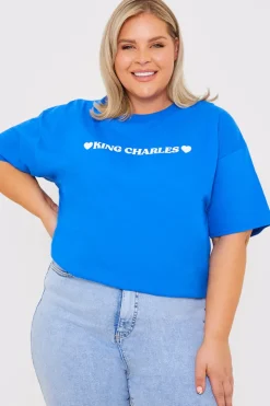 Hot In The Style King Charles Slogan T-Shirt Blue