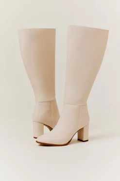 Hot In The Style Kylie Heeled High Leg Boot Cream